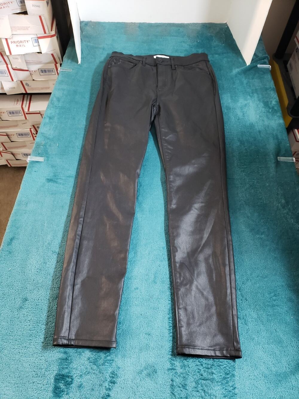 Loft Jeans Size 2 Womens Black Stretch Pants Dark Leather Coated Mid Rise Skinny